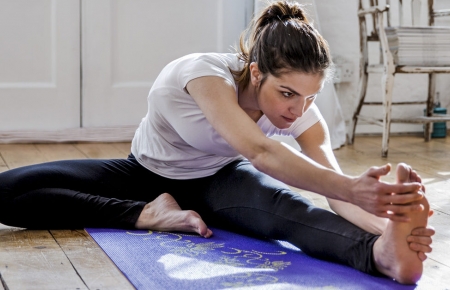 Stretching: Πότε, πώς και γιατί πρέπει να κάνεις